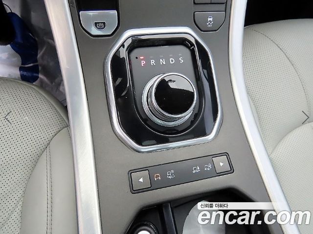 Land Rover Range Rover Evoque 2.0 TD4 HSE 2016 — фото 15