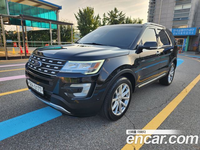 Ford Explorer 2.3 Limited 4WD 5th