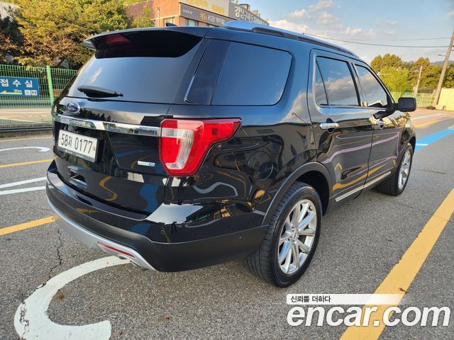 Ford Explorer 2.3 Limited 4WD 5th 2016 — фото 3