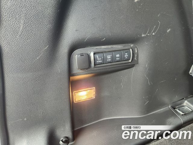 Ford Explorer 2.3 Limited 4WD 5th 2016 — фото 6