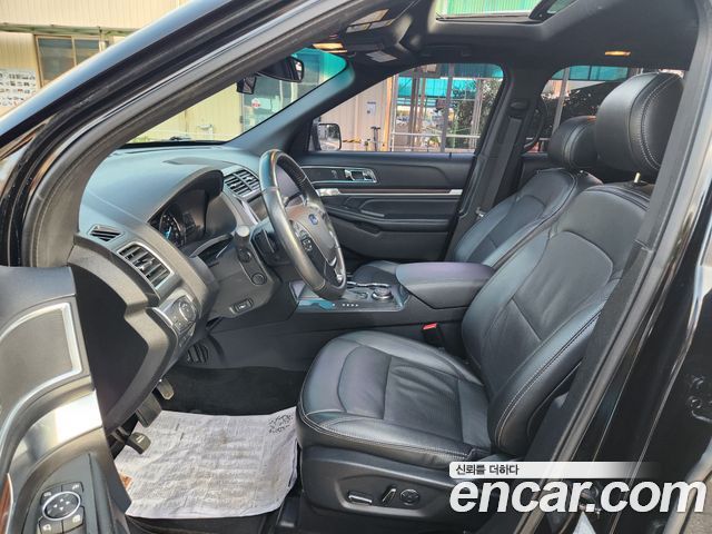 Ford Explorer 2.3 Limited 4WD 5th 2016 — фото 16