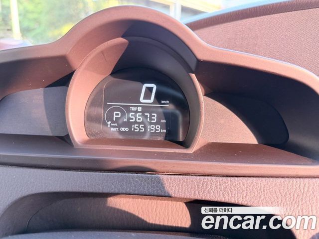 KG Mobility (SsangYong) Korando Turismo 4WD Chateau 9-seater 2014 — фото 19