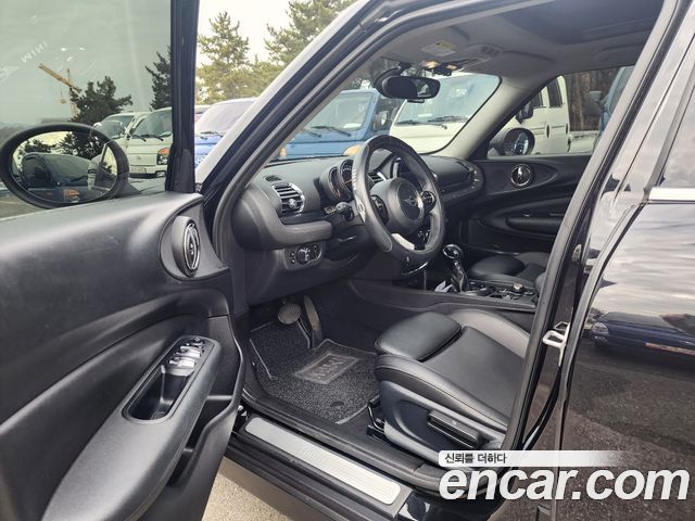 MINI Cooper Clubman Standard 2nd 2019 — фото 7