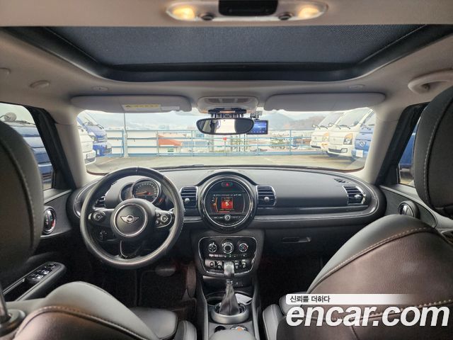 MINI Cooper Clubman Standard 2nd 2019 — фото 17