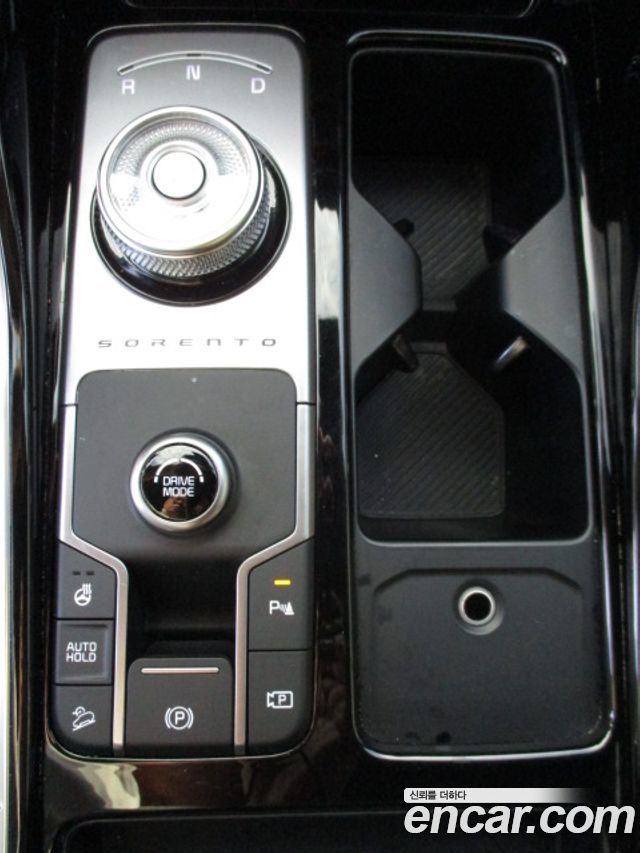 Kia Sorento (IV) HEV 1.6 2WD Noblesse 2024 — фото 21