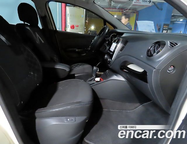 Renault Korea QM3 RE Signature 2015 — фото 8