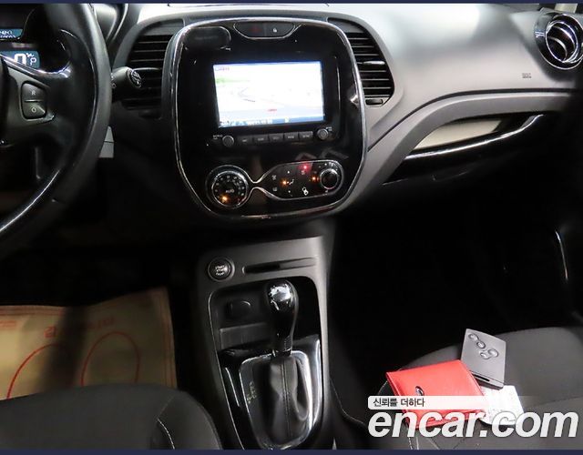 Renault Korea QM3 RE Signature 2015 — фото 12
