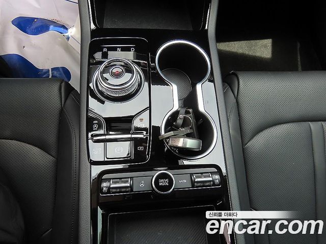 Kia K5 (III) 2.0 Prestige 2024 — фото 10