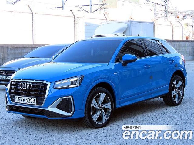 Audi Q2 35 TDI Premium 2023 — фото 2