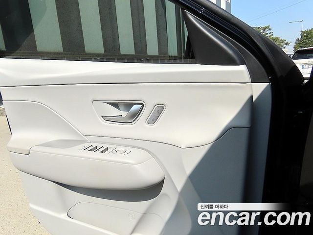 Hyundai Kona (SX2) Gasoline 2.0 2WD Inspiration 2023 — фото 15