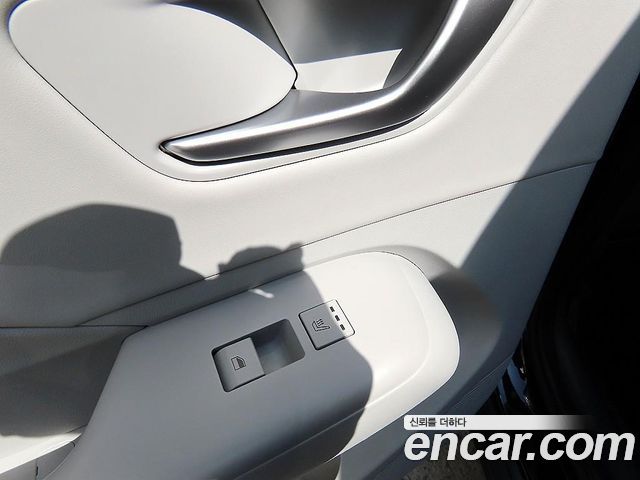 Hyundai Kona (SX2) Gasoline 2.0 2WD Inspiration 2023 — фото 19
