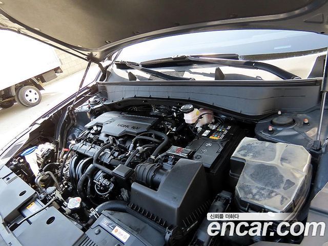 Hyundai Kona (SX2) Gasoline 2.0 2WD Inspiration 2023 — фото 23
