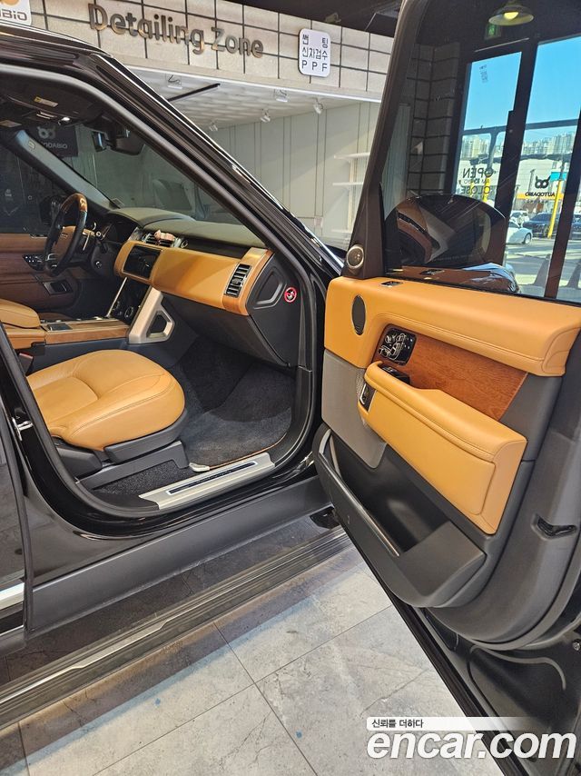Land Rover Range Rover (IV) 5.0 SC AB LWB 2020 — фото 5