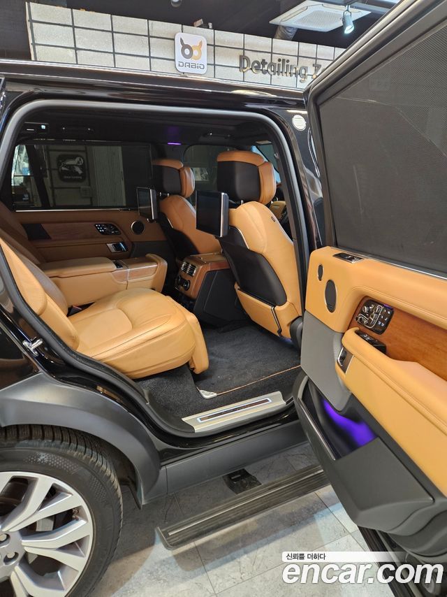 Land Rover Range Rover (IV) 5.0 SC AB LWB 2020 — фото 6