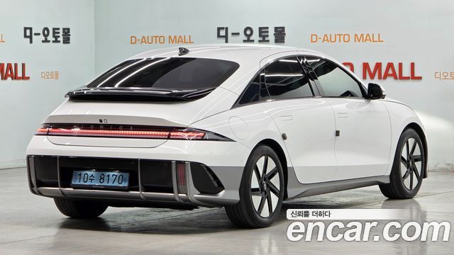 Hyundai Ioniq 6 Long Range Exclusive + 2023 — фото 4