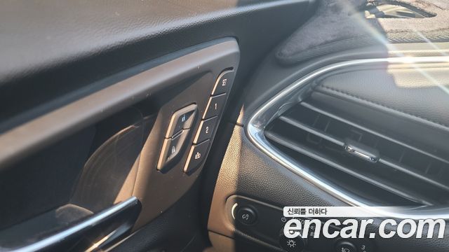 Chevrolet Malibu 1.5 Turbo LT Deluxe 2017 — фото 22