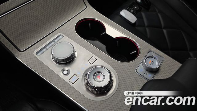 Genesis GV80 2.5T Gasoline AWD 2024 — фото 9