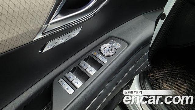 Genesis GV80 2.5T Gasoline AWD 2024 — фото 33