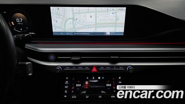 Hyundai Grandeur (GN7) 2,5 Gasoline 2WD Premium 2023 — фото 15