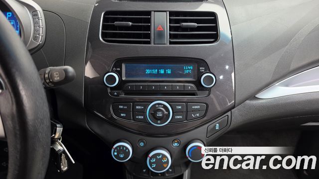 Chevrolet Spark Spark S LT 2014 — фото 18
