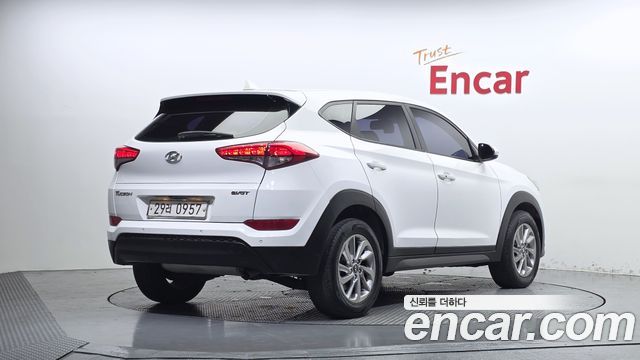Hyundai Tucson Diesel 1.7 2WD Style 2016 — фото 2