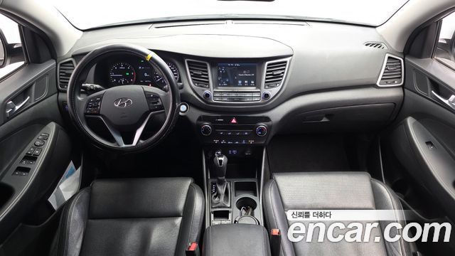 Hyundai Tucson Diesel 1.7 2WD Style 2016 — фото 7