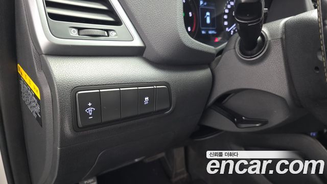 Hyundai Tucson Diesel 1.7 2WD Style 2016 — фото 20
