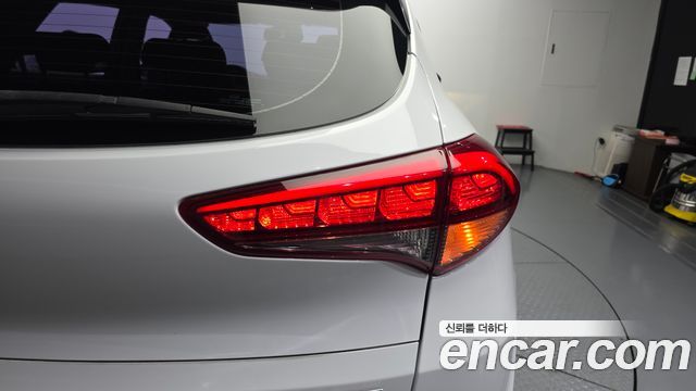 Hyundai Tucson Diesel 1.7 2WD Style 2016 — фото 23