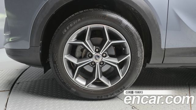 KG Mobility (SsangYong) Beautiful Korando Gasoline 1.5 2WD C5 Plus 2020 — фото 5