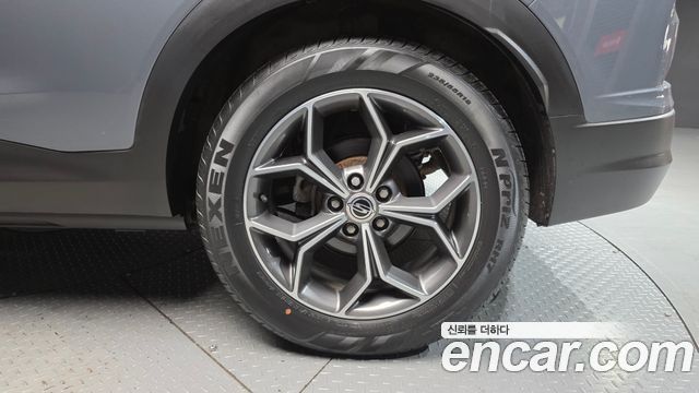 KG Mobility (SsangYong) Beautiful Korando Gasoline 1.5 2WD C5 Plus 2020 — фото 21