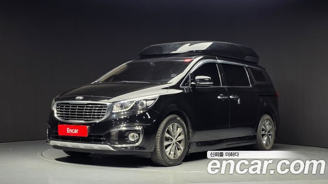 Kia Carnival 9-seater Hi-Limousine Luxury 2018 — фото 1