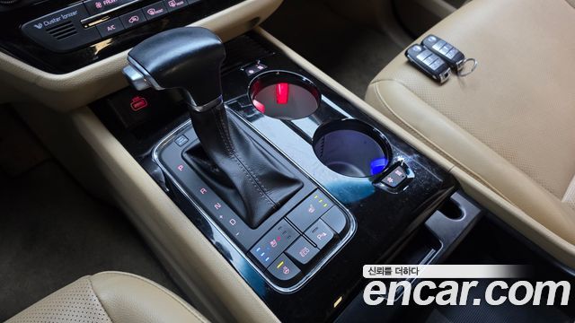 Kia Carnival 9-seater Hi-Limousine Luxury 2018 — фото 9