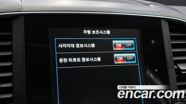 Renault Korea QM6 Diesel 4WD RE Signature 2017 — фото 16