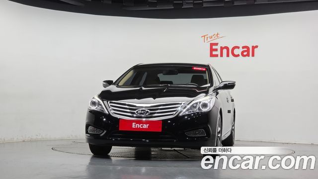 Hyundai Grandeur (HG) HG240 Luxury 2012 — фото 3