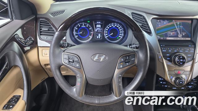 Hyundai Grandeur (HG) HG240 Luxury 2012 — фото 17