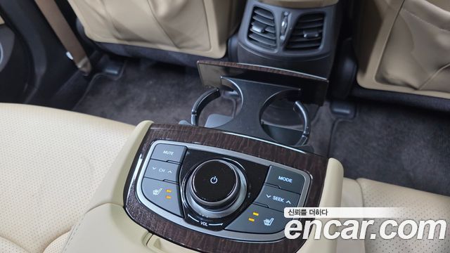 Hyundai Grandeur (HG) HG240 Luxury 2012 — фото 23