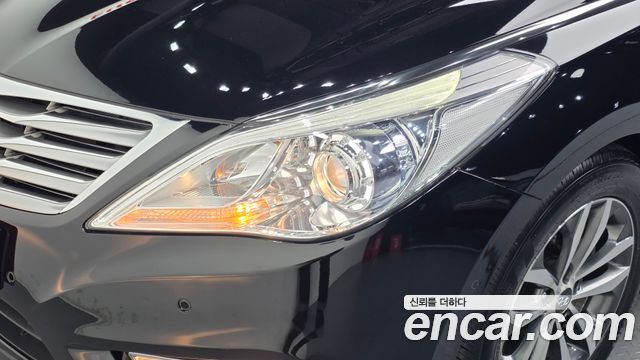Hyundai Grandeur (HG) HG240 Luxury 2012 — фото 28