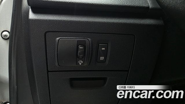 Renault Korea SM5 Platinum LPLI Taxi Deluxe 2014 — фото 29