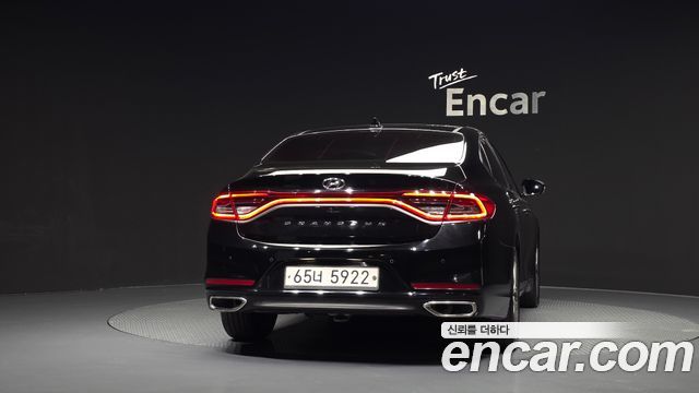 Hyundai Grandeur (IG) 2.4 Premium 2019 — фото 4