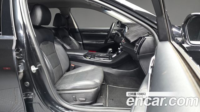 Hyundai Grandeur (IG) 2.4 Premium 2019 — фото 11