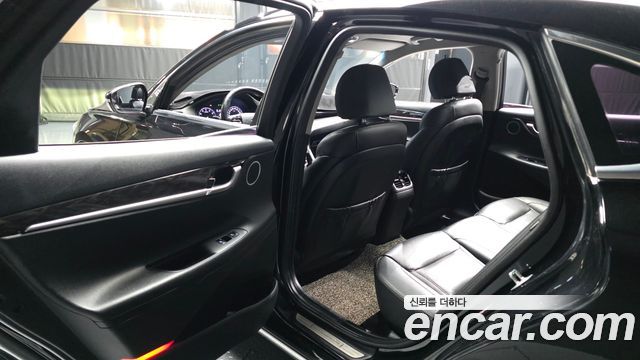 Hyundai Grandeur (IG) 2.4 Premium 2019 — фото 26