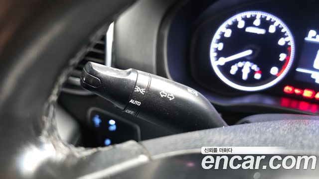 Hyundai Grandeur (IG) 2.4 Premium 2019 — фото 28