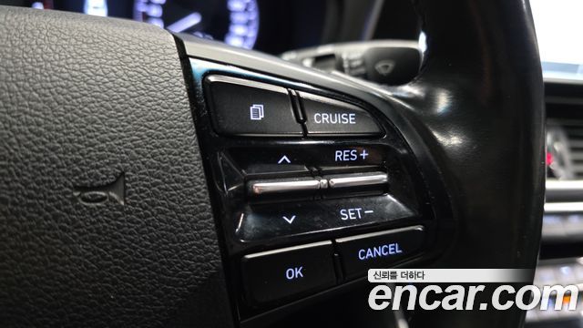 Hyundai Grandeur (IG) 2.4 Premium 2019 — фото 30