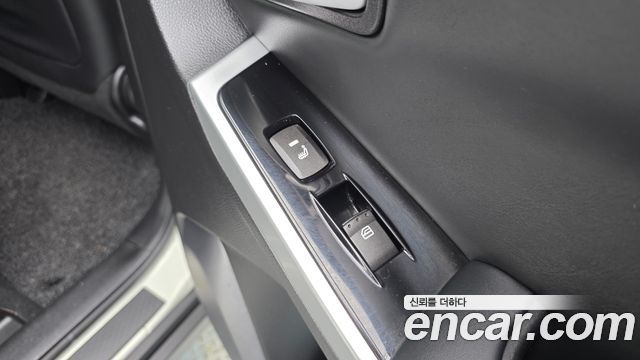 KG Mobility (SsangYong) Korando C 2.2 RX 2WD SUP 2017 — фото 19