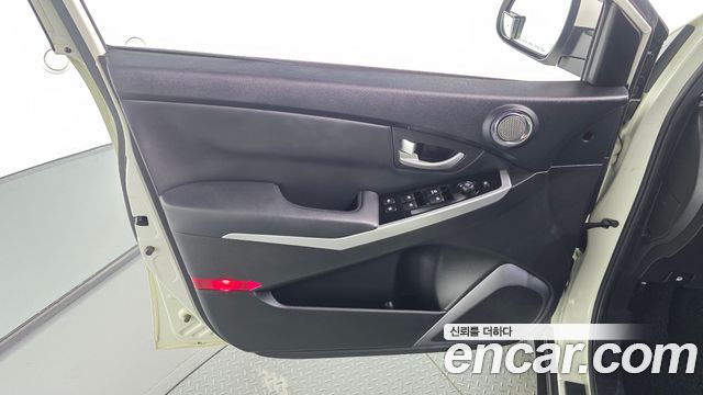 KG Mobility (SsangYong) Korando C 2.2 RX 2WD SUP 2017 — фото 24