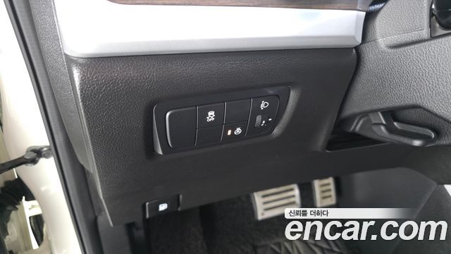 KG Mobility (SsangYong) Korando C 2.2 RX 2WD SUP 2017 — фото 27