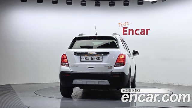 Chevrolet Trax 1.4 Premium 2015 — фото 4