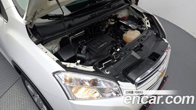 Chevrolet Trax 1.4 Premium 2015 — фото 6