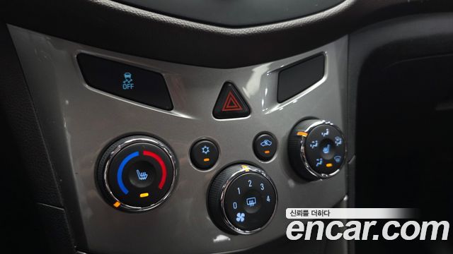 Chevrolet Trax 1.4 Premium 2015 — фото 16