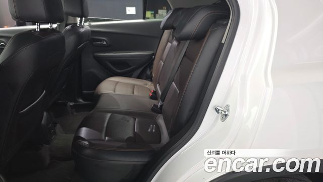 Chevrolet Trax 1.4 Premium 2015 — фото 26